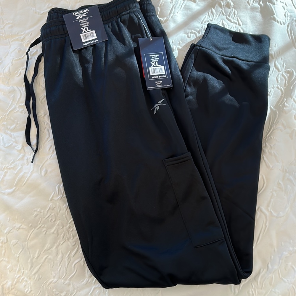 Reebok Mens Relaxed Fit Sweats XL NWT